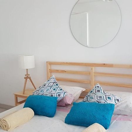 Apartment Girasol Front Beach Quarteira Algarve Exteriör bild