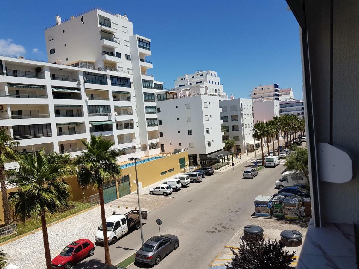 Apartment Girasol Front Beach Quarteira Algarve Exteriör bild