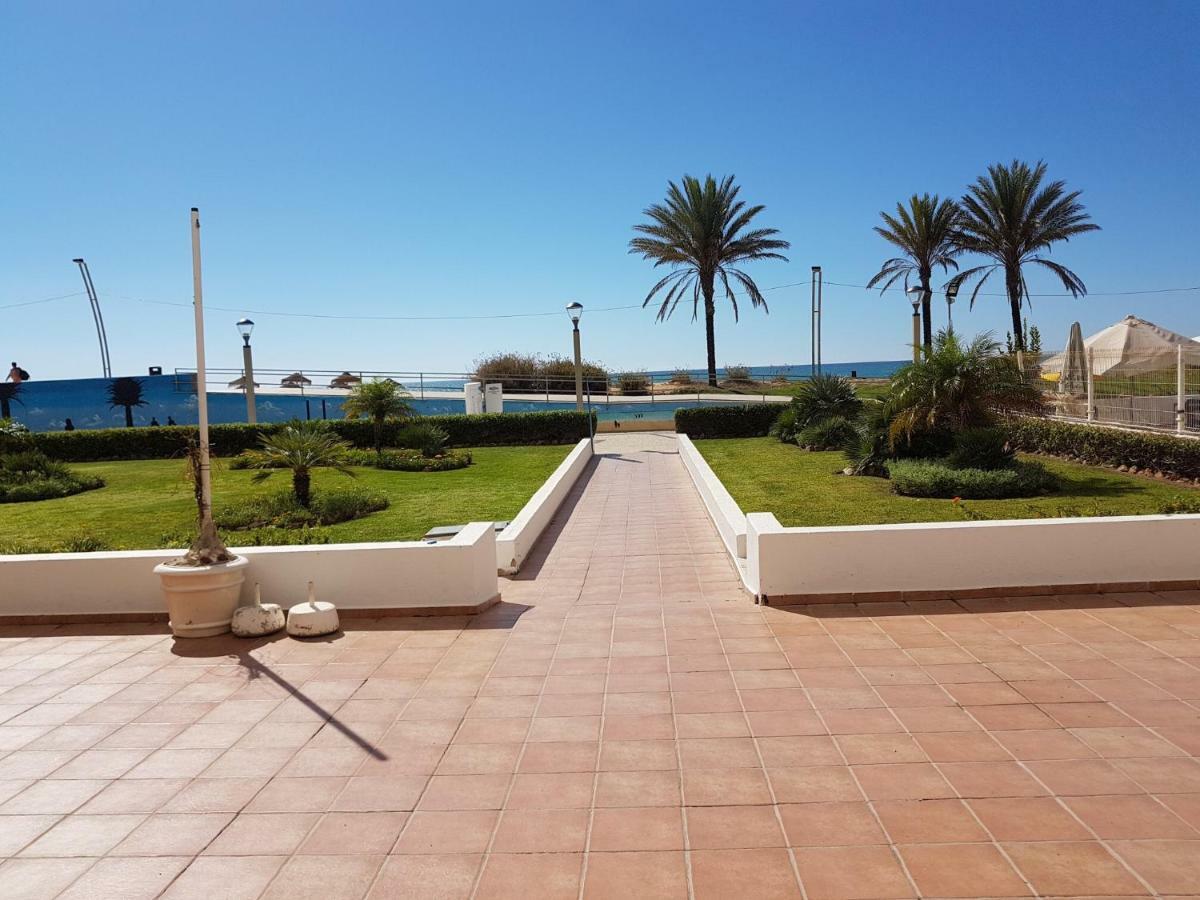 Apartment Girasol Front Beach Quarteira Algarve Exteriör bild