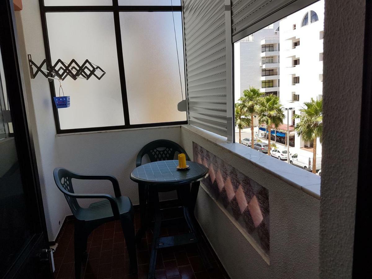 Apartment Girasol Front Beach Quarteira Algarve Exteriör bild